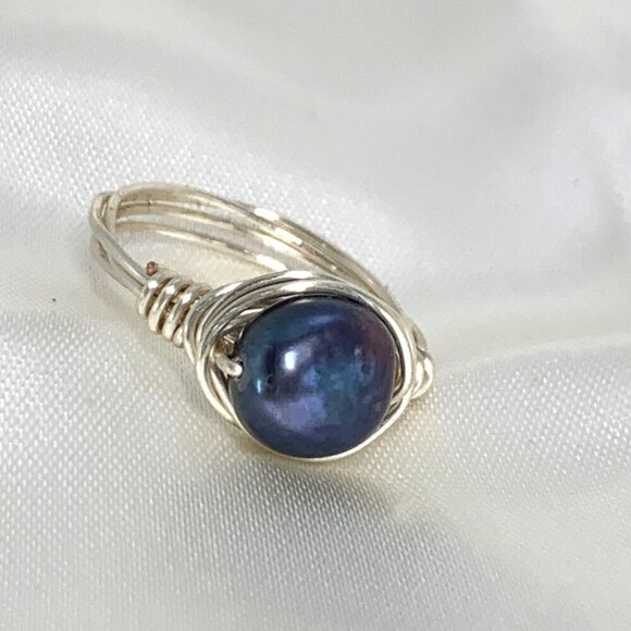 Genuine Black Pearl Ring Silver Tone Copper Wire & Black Pearl Order To Fit - Picture 3 of 8